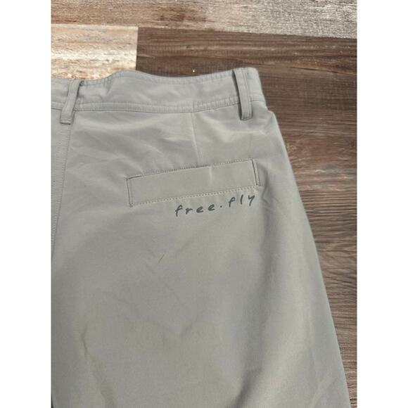 FREE FLY men’s golf performance shorts in gray size 30 - Picture 7 of 7